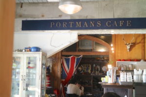 PORTMANS CAFE 店内